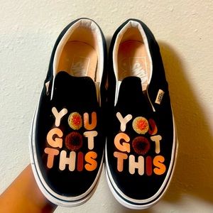 Women’s Vans size 7.5/MEN 5.5
